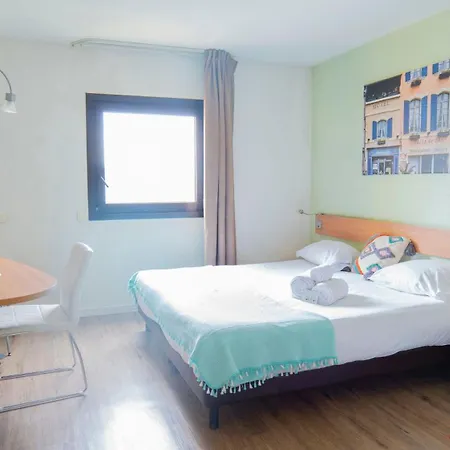 5 Minutes Du Zenith - Chic Apartman *